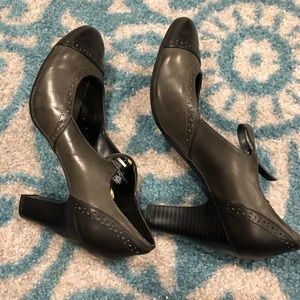 Merona Mary Jane style heels
